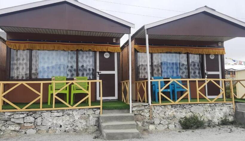 Bed and Breakfast Full Moon Cottages Pangong Ladakh By Lexstays