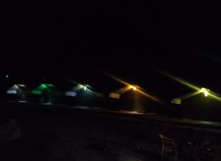 Bed and Breakfast Ladakh Mountian Escape Camp By Lexstays