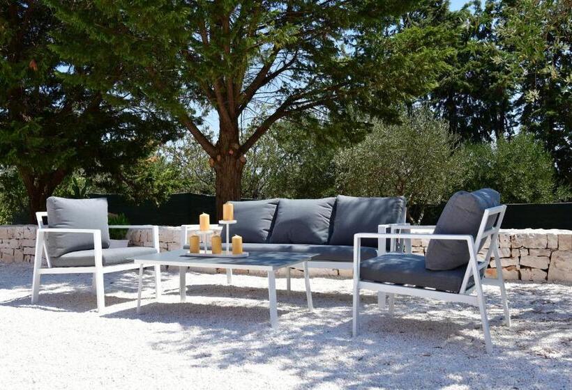 住宿加早餐  Lamarossa Trulli&suites