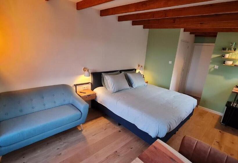 住宿加早餐 The Shed