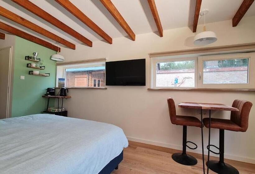 住宿加早餐 The Shed