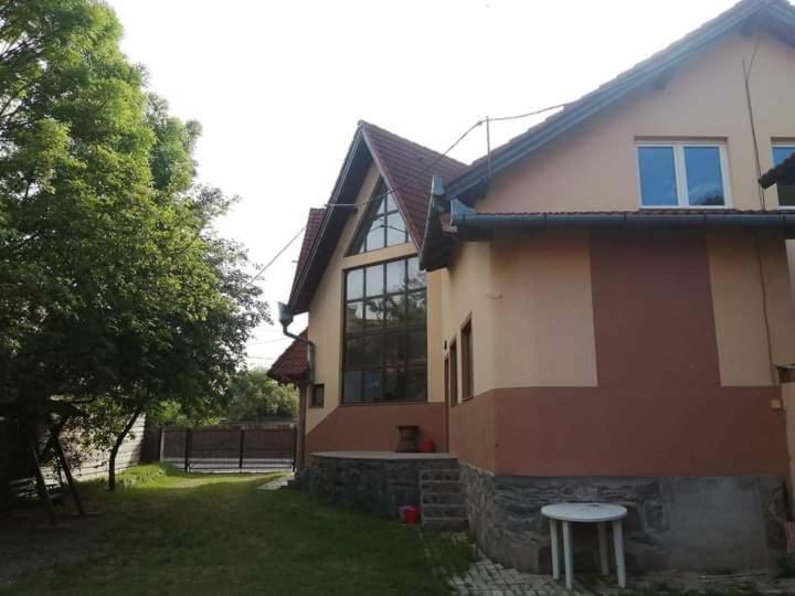 Egyszerű és Nagyszerű Hostel