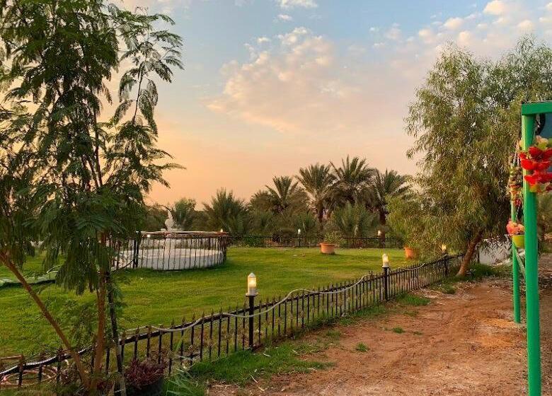 فندق شالية ومزرعة نجمة وقمر