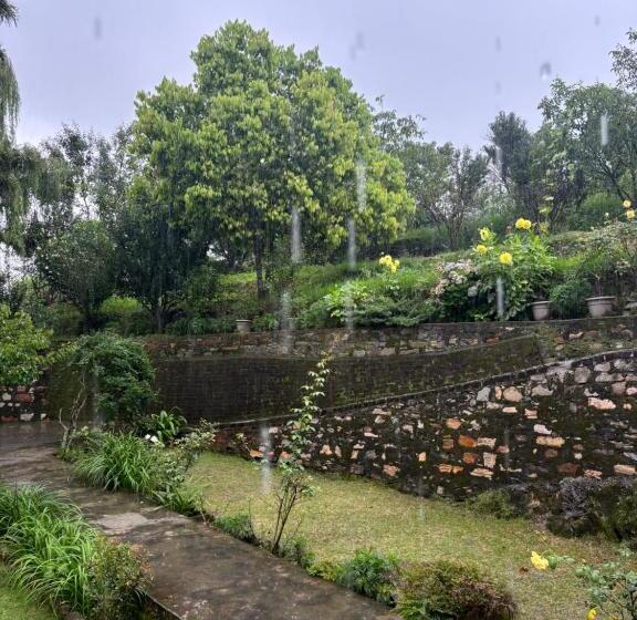 فندق Deja Vu Farmstay By Thhpsociety