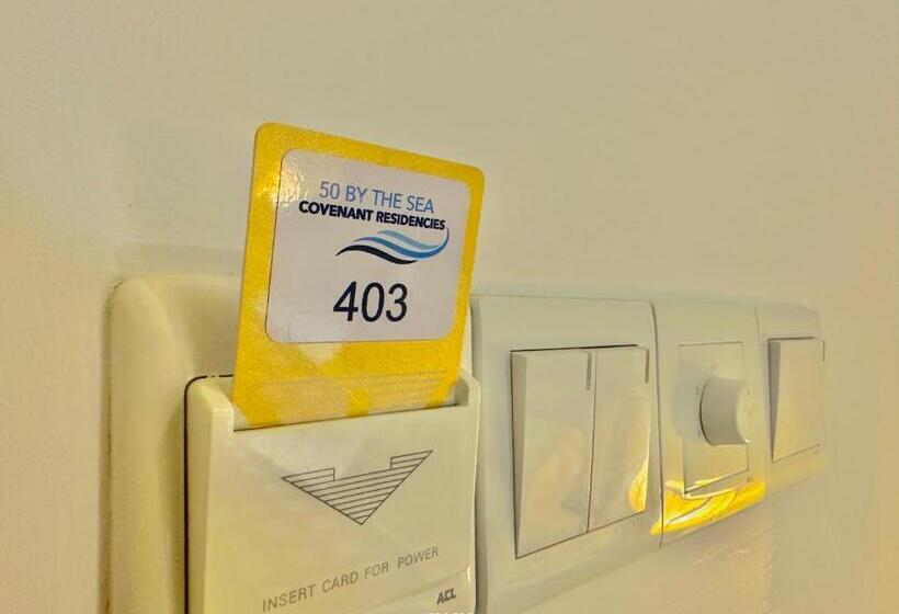 酒店 50 By The Sea