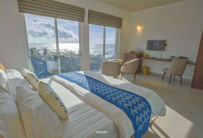 酒店 50 By The Sea