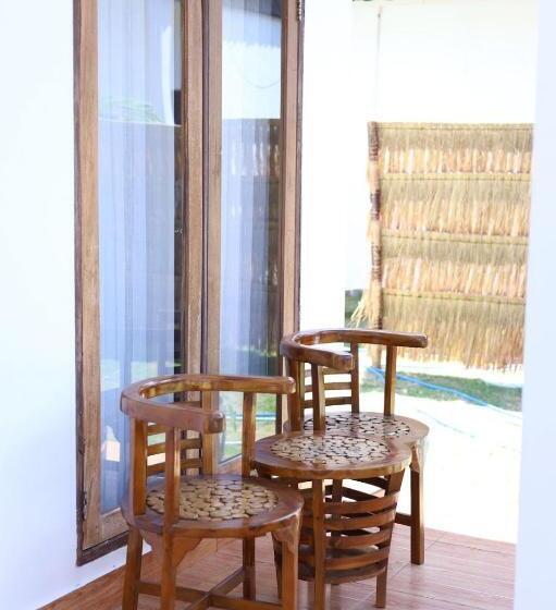 בית מלון כפרי Abhizar Bungalow