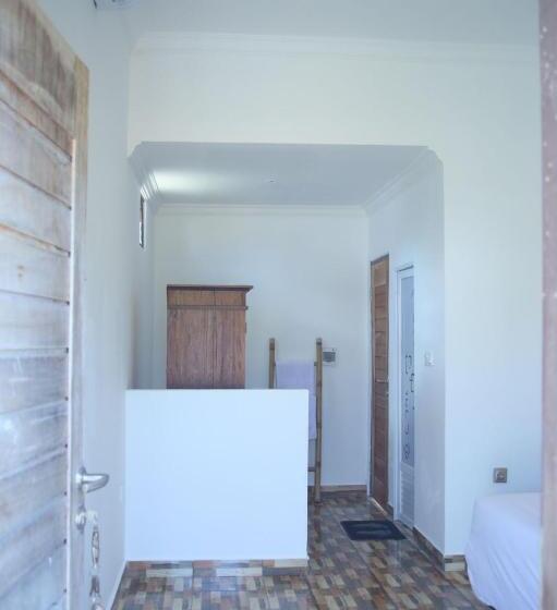 בית מלון כפרי Abhizar Bungalow