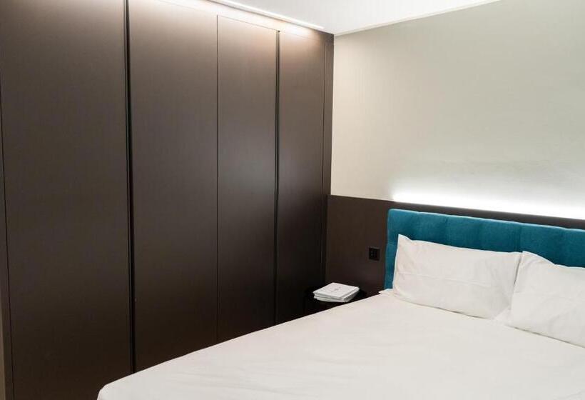 Arbed Living Hotel   Supercharger