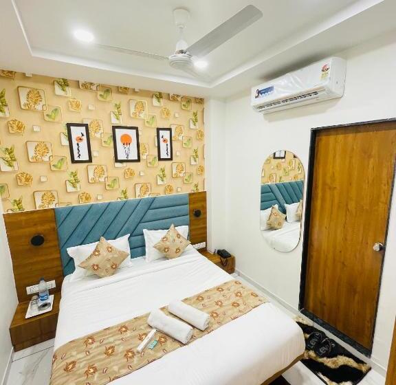 ホテル Avenue Sky