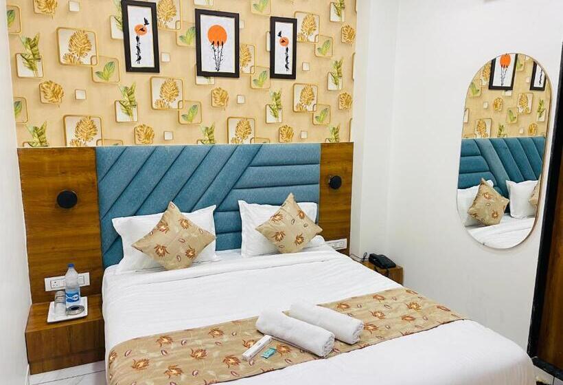 ホテル Avenue Sky