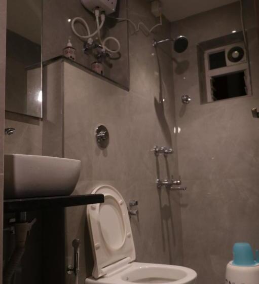 Отель Celebration Guest House