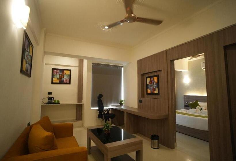 בית מלון כפרי Chestnut Tree