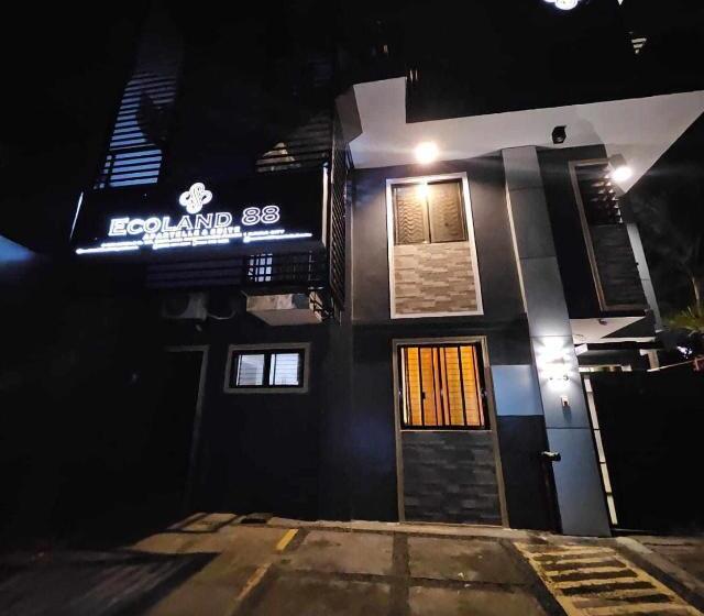 هتل Ecoland 88 Apartelle & Suite