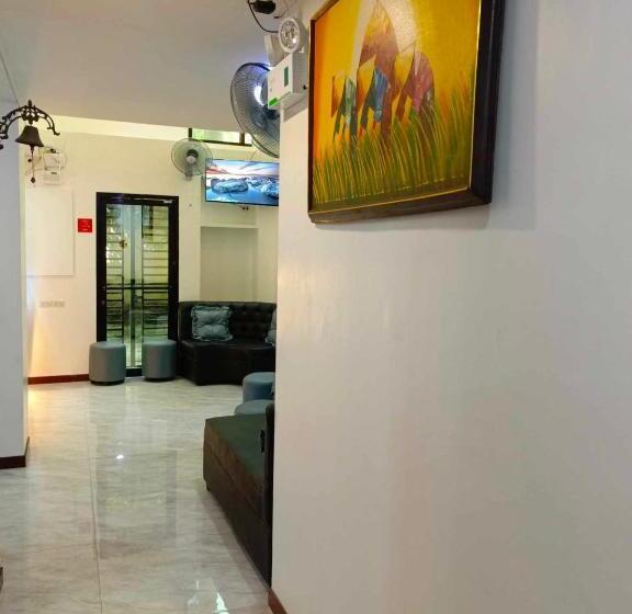 هتل Ecoland 88 Apartelle & Suite