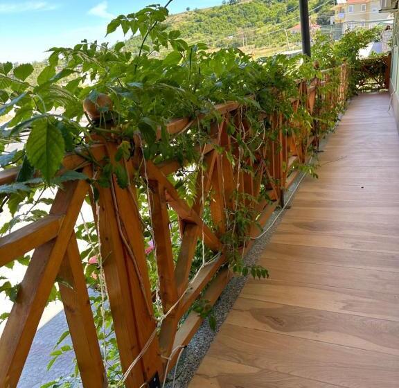 Bar Restaurant Hotel Fresku