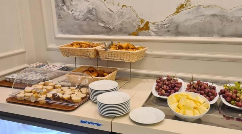 هتل Hôtel Césarée