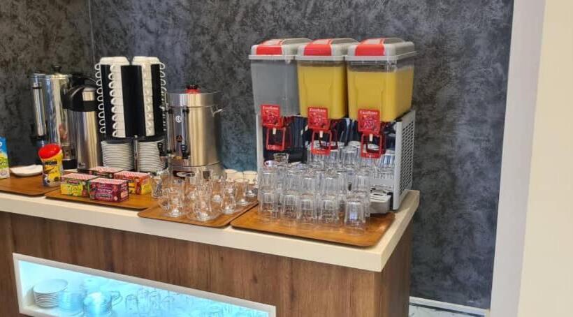 هتل Hôtel Césarée