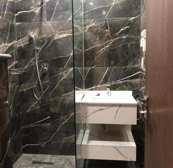 هتل Hôtel Césarée