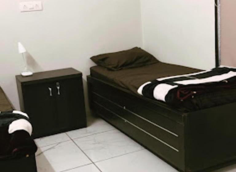 בית מלון כפרי Krushnashray Farms Ahmedabad