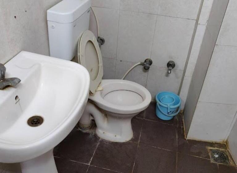 בית מלון כפרי Malwa Residency Ahmedabad