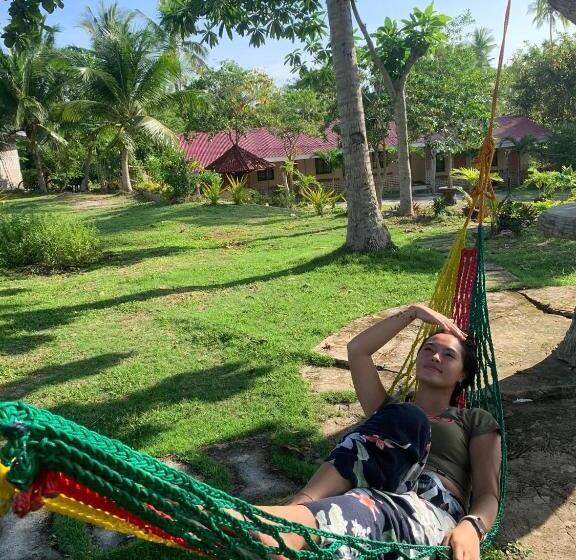 호텔 Palanas White Sand Beach Resort