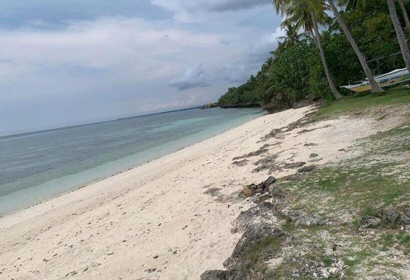 호텔 Palanas White Sand Beach Resort