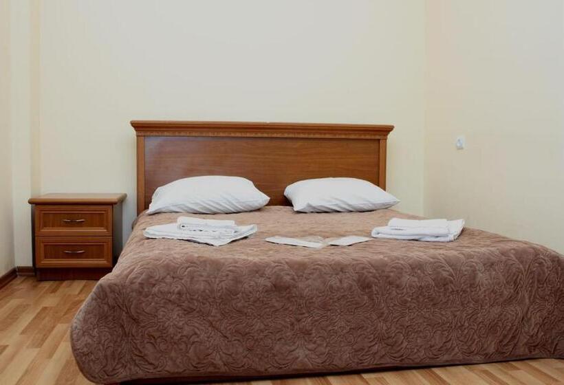 Отель Sh Resort