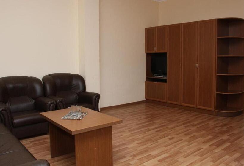 Отель Sh Resort