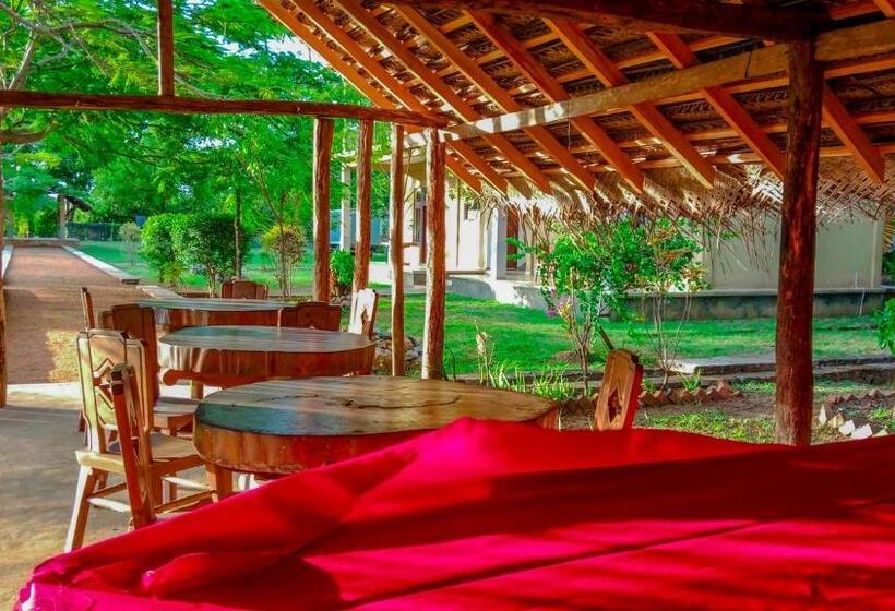 Отель Sigiri Lanka Resort