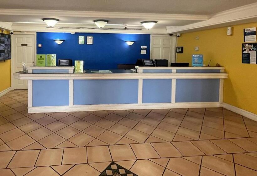 酒店 Studio 6 Huntsville, Al University Drive