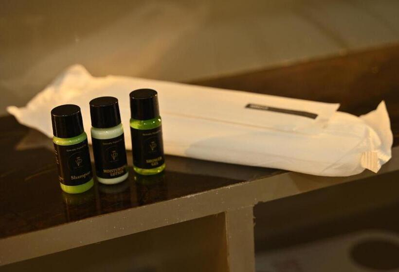 ホテル The Vintage Plaza