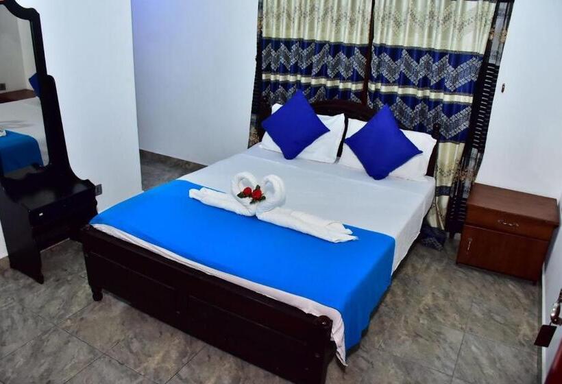 בית מלון כפרי Treatooo Lake Resort