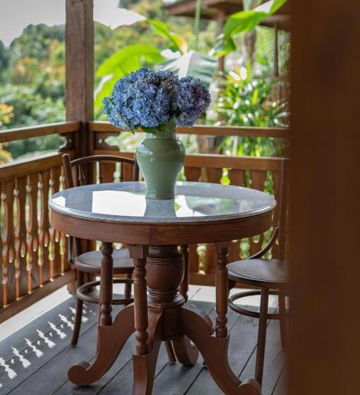 בית מלון כפרי Umah Lusa