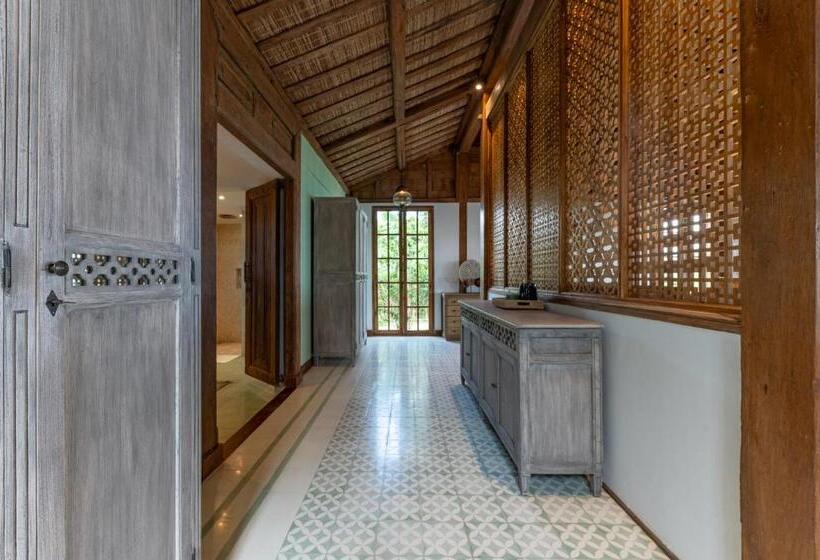 בית מלון כפרי Umah Lusa