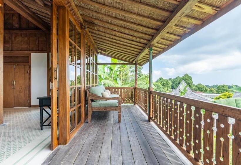 בית מלון כפרי Umah Lusa