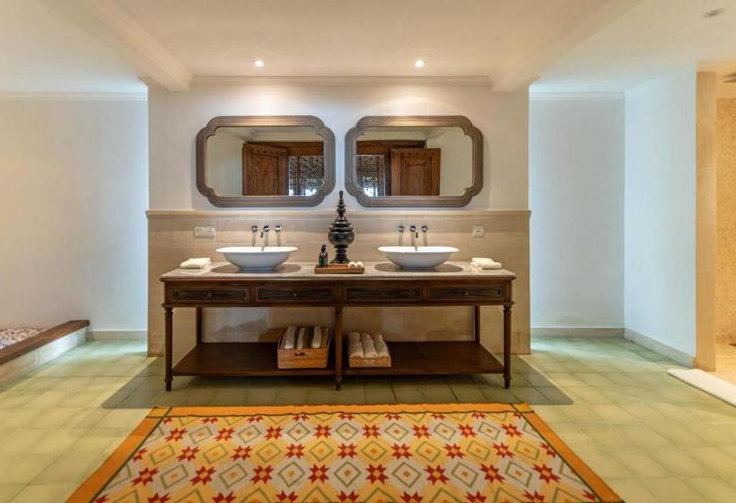 בית מלון כפרי Umah Lusa