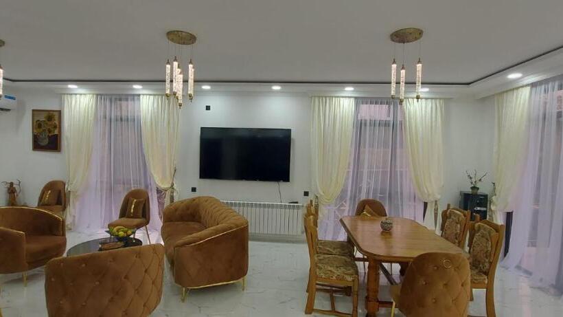 هتل Villa Gio Kvareli