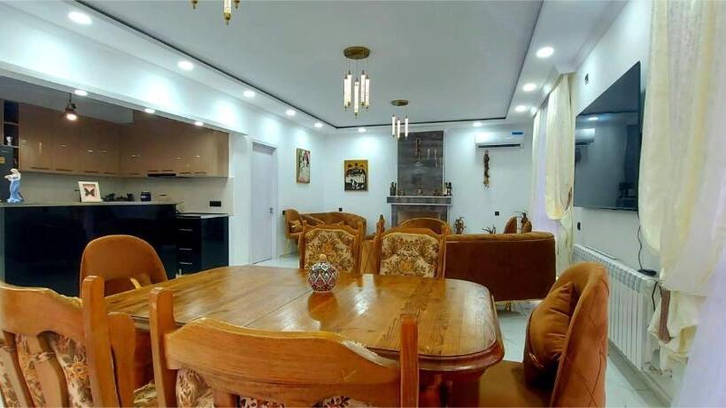 هتل Villa Gio Kvareli