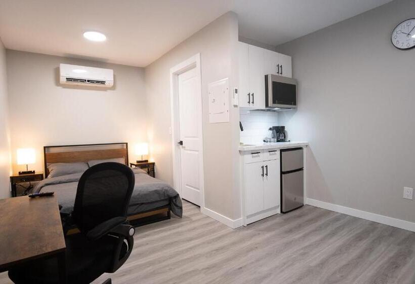 فندق على الطريق Upartments