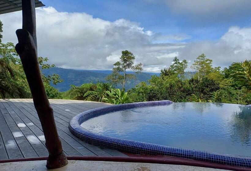 Las Nubes Natural Energy Resort