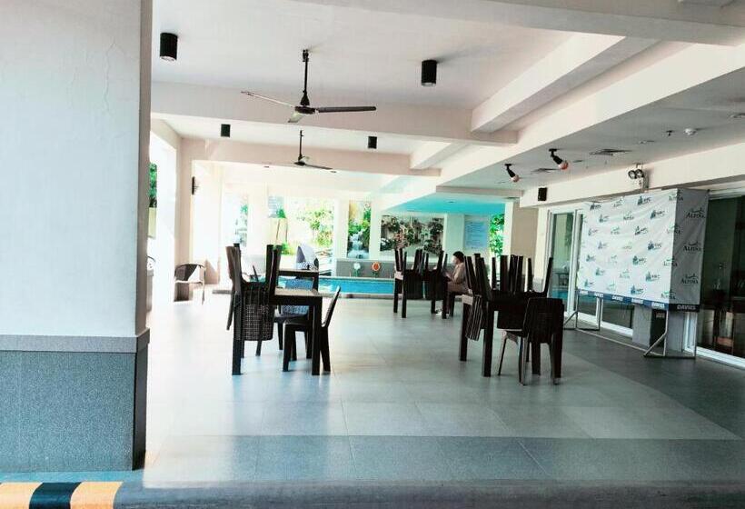 Paradise Realm Condotel