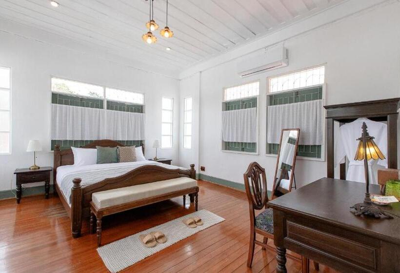 Пансион Shinophat S House บ้านชิโนภาส เชียงราย