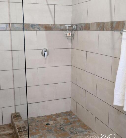 ペンション Bellerose Guesthouse