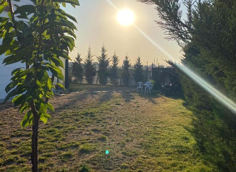 بنسيون Double Room With Bathroom And Breakfast