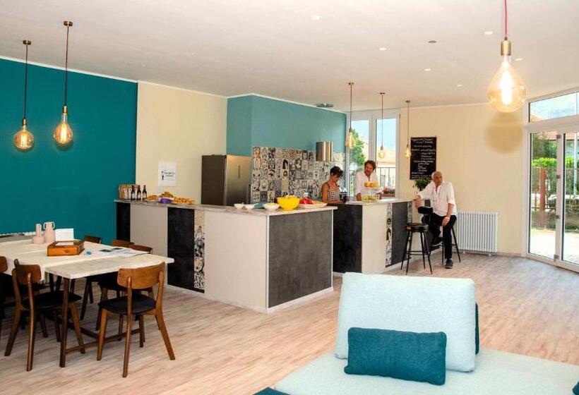 بنسيون Magazzini Sasso Guest House