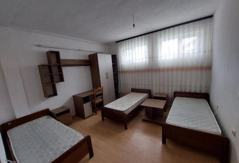 پانسیون Marjan S Apartments