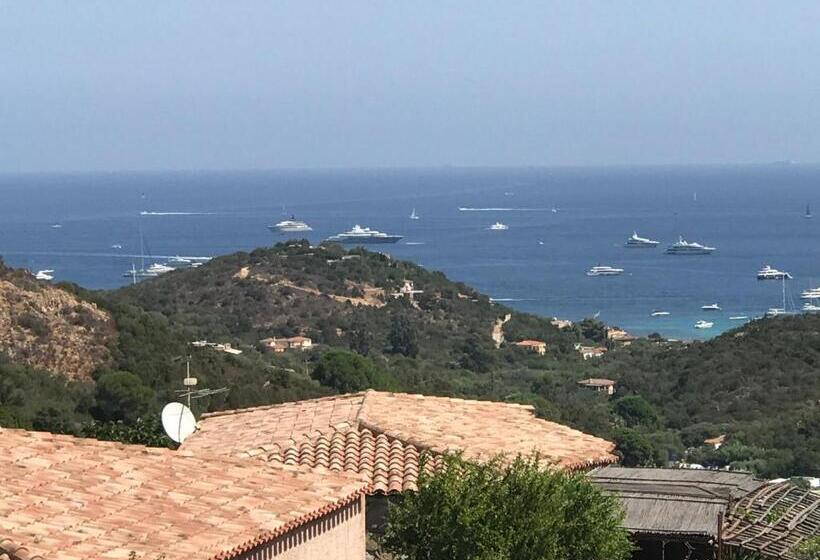 ペンション Matty & Yla   Costa Smeralda