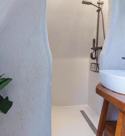 פנסיון Rustic Inn Bed And Breakfast