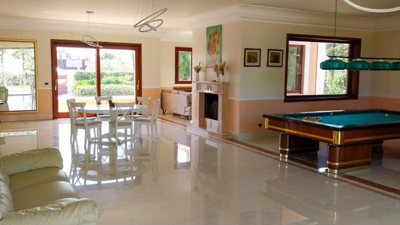 پانسیون Villa Giulia